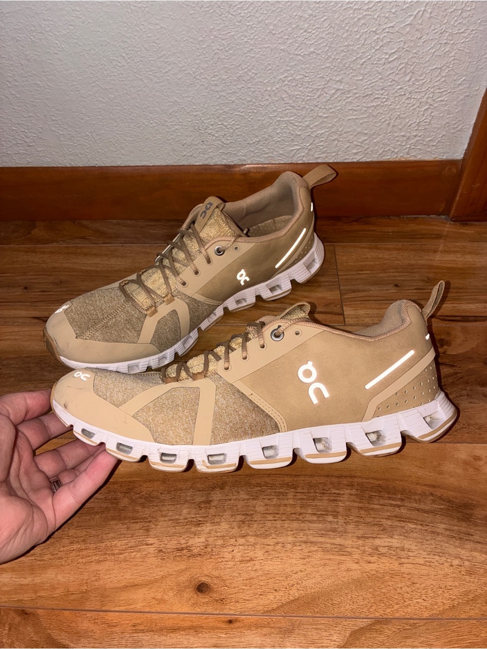 On Cloud 5 Terry Men’s Running Athletic Sneaker Shoes, tan/cork - Size 9.5 - Picture 2 of 10